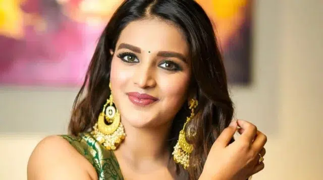 Nidhhi Agerwal